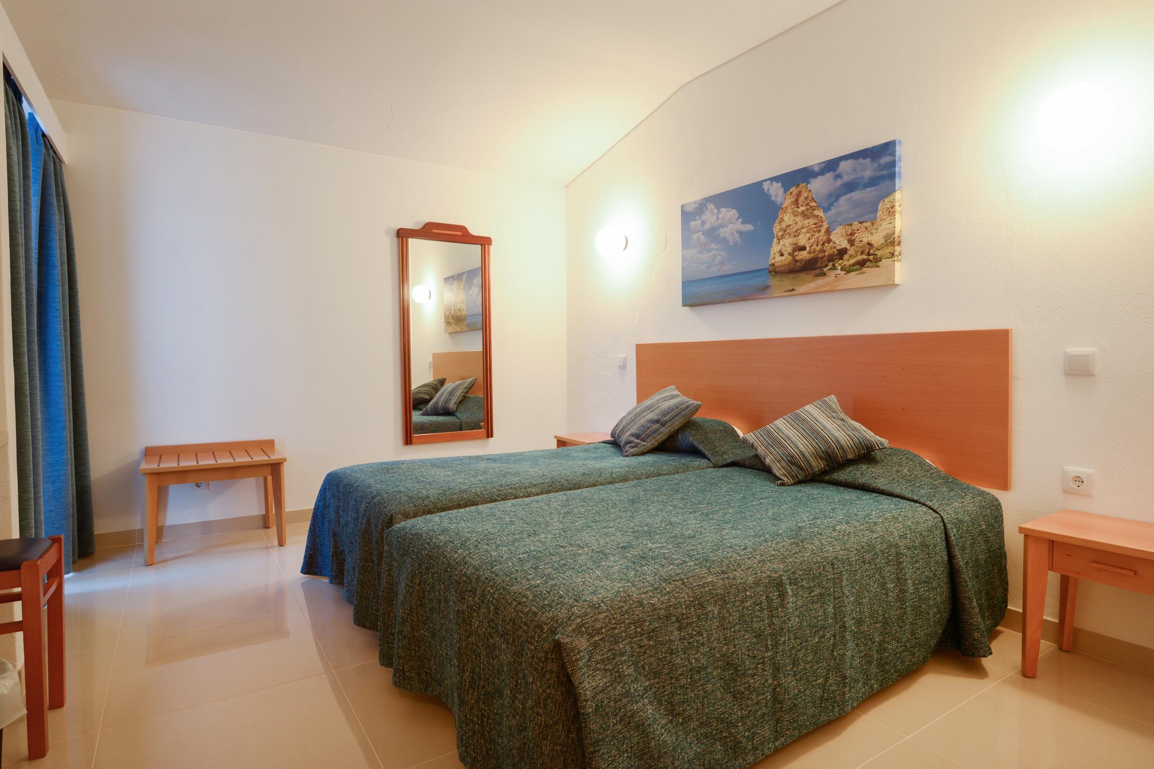 3hb Golden Aparthotel 3*